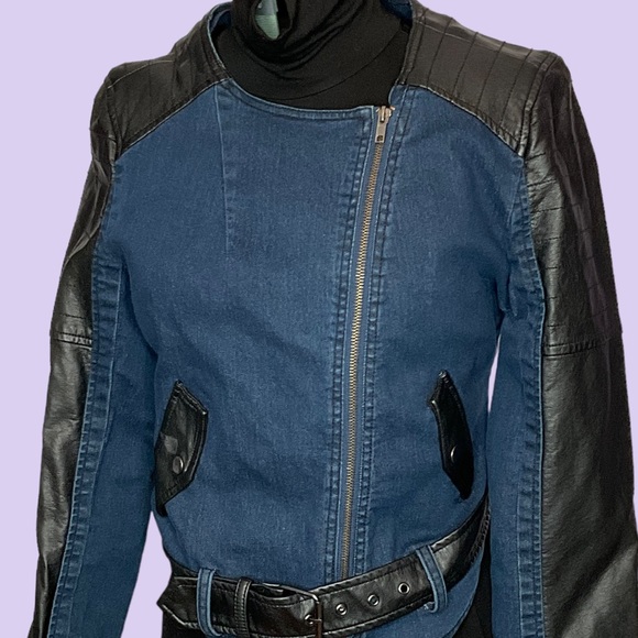 XXI Premium Denim Jacket with Black Faux Leather Sleeves/Details- Size L Juniors - Picture 2 of 8